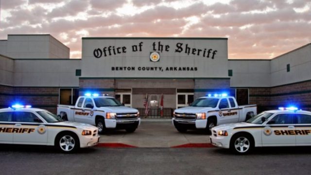 Arkansas Sheriff Benton County se met au mining de Bitcoins