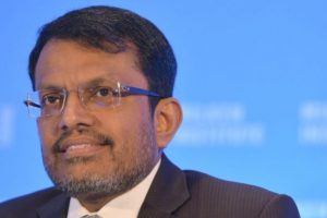 Ravi Menon, de l'autorité monétaire de Singapour