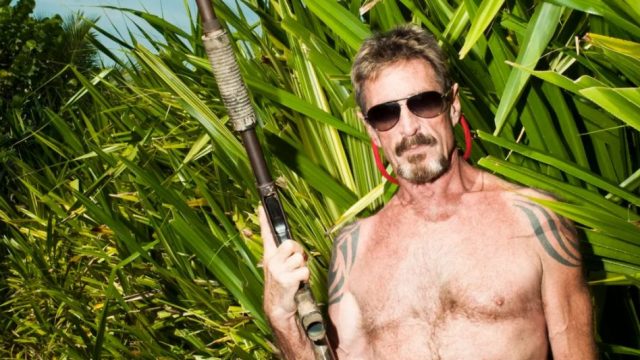 John McAfee dans la jungle