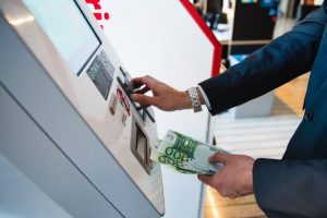 Distributeur de billets