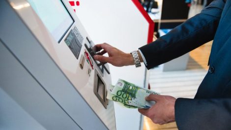 Distributeur de billets