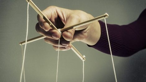 Manipulation