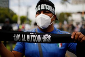 Manifestant Bitcoin Salvador