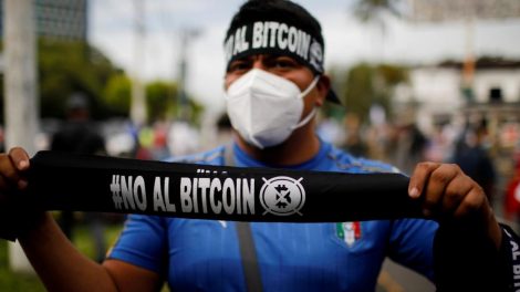 Manifestant Bitcoin Salvador