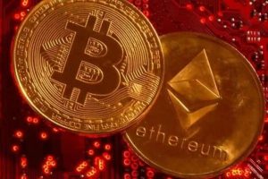 Pièces de Bitcoin et d'Ethereum