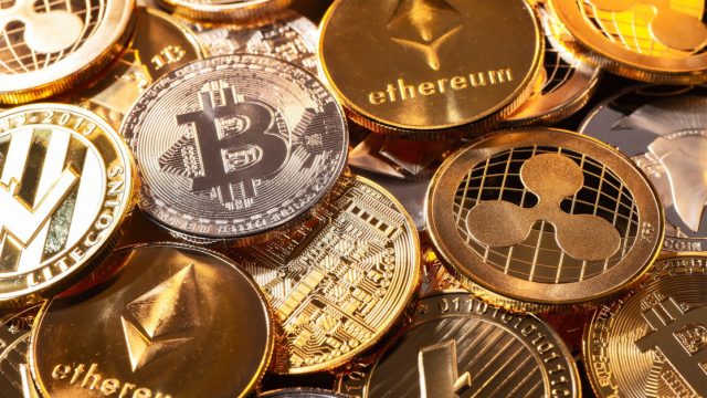 Pièces cryptomonnaies